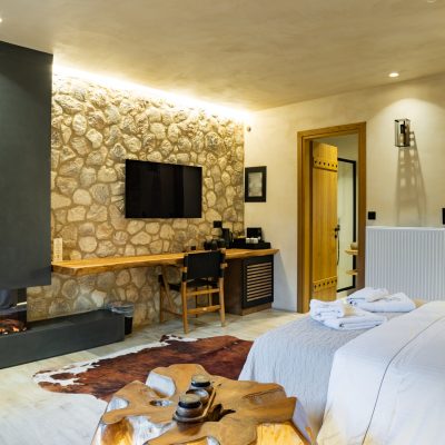 Honeymoon Suite